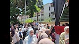 لحظة خروج الطلاب من امتحان العربي للثانوية العامة بالجيزة (13)