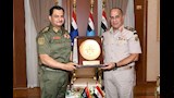 وزير الدفاع يلتقي قيادات الجيش الليبي لتنسيق الجهود وتأمين الحدود (4)