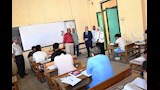 محافظ أسوان يتفقد امتحانات الثانوية العامة
