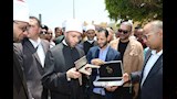 شاب من المنيا يهدي وزير الأوقاف تحفتين تاريخيتين (3)