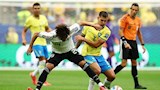 خلال مباراة البرازيل واليابان (4)