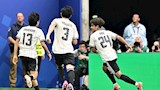 خلال مباراة البرازيل واليابان 
