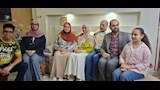 الطالبة مي وأسرتها (3)