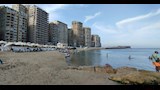 طقس حار على شواطئ الإسكندرية