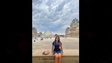 سارة سلامة امام متحف اللوفر (3)