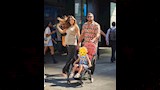 هاجر احمد وزوجها وابنها (2)