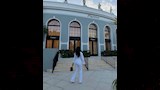 جورجينا تخطف الأنظار في شوارع ميامي