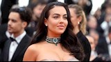فرنسا وميامي.. 20 صورة بإطلالات جريئة لـ جورجينا خطفت بها الأنظار