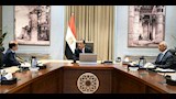 رئيس الوزراء يتابع مع وزير المالية