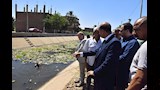 محافظ أسيوط يتفقد موقع حادث سقوط تروسيكل يقل أطفالًا بترعة جنابية صدفا ويتا (8)