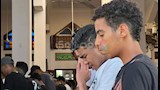 رحل قبل أن يؤدي امتحانه.. دموع وصراخ في جنازة طالب كلية الحقوق ببورسعيد -فيديو وصور