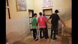 تفتيش مشدد لطلاب الشهادة الإعدادية والثانوية الأزهرية (14)