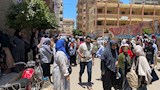 السعادة على وجوه الطلاب