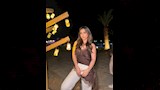 اختارت هلا تسريحة الشعر الانسيابية