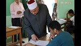 وكيل الأزهر يتابع امتحانات (2)