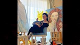 ميرنا جميل تتالق وتبدع في رسم اللوحات الفنية (4)_10