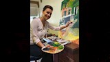 نور اللبنانية اثناء رسم لوحة فنية حديثا_15