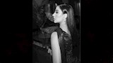 الفنانة بوسي تستعرض فستانها (3)