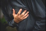 أمراض القلب عند الرجال.. 6 أعراض تكشف عن العيوب الخلقية