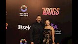 كريم عبد العزيز وزوجته في العرض الخاص لفيلم  Dogs  (10)