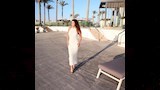 يارا السكري بفستان أبيض أنيق (1)