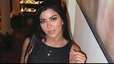 بفستان أسود.. كارولين عزمي تخطف الأنظار والجمهور:"أجمل البنات"