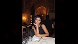 بمكياج هادئ كارولين عزمي تتألق