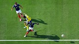 خلال مباراة فرنسا والسويد (6)