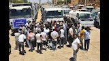 محافظ أسيوط يتفقد اصطفاف معدات المحافظة للتأكد من جاهزيتها لمواجهة الطوارئ والأزمات (5)