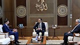 مدبولي يبحث مع مجموعة موانئ دبي العالمية التوسع في استثمارات قناة السويس