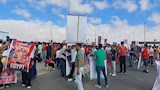 الجماهير تشعل محيط مطار العلمين بالأهازيج الشعبية  (1)