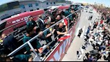 زيكو يرفع علم فلسطين في احتفالات منتخب مصر (1)