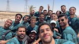 بصورة التقطها نجله.. شوبير يرحب بلاعبي منتخب مصر