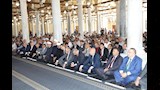 محافظو القاهرة والجيزة والقليوبية يؤدون صلاة الجمعة بمسجد عمرو بن العاص (2)