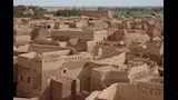 من مقابر الفراعنة إلى متاهة الطين.. رحلة داخل مدينة بلاط بالوادي الجديد (صور)
