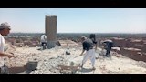 إزالة الأدوار الخطرة بالعقار المائل (5)