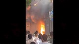 حريق هائل بمخزن في الإسكندرية (3)