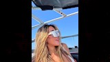 سارة سلامة وسط البحر
