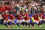 قبل احتفالية منتخب مصر.. لماذا يعشق المصريون كرة القدم؟ (تحليل نفسي)