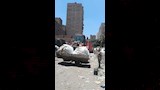 التحفظ على 8 مركبات خلال حملة لإغلاق مخازن فرز وخردة مخالفة بالعمرانية (1)
