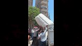 التحفظ على 8 مركبات خلال حملة لإغلاق مخازن فرز وخردة مخالفة بالعمرانية (13)