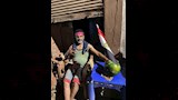 وزع بطيخ الشغل لأجل زيكو