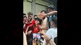 إمام عاشور يشارك أسرته احتفالية كبرى أمام منزله بالسنبلاوين (6)
