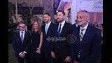 أحمد عز داخل السفارة الفرنسية (1)