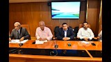 محافظ أسيوط يواصل اجتماعاته الدورية لمتابعة المشروعات المتبقية بالمرح (11)