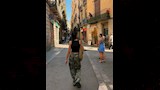 نسرين أمين تتألق في شوارع إسبانيا