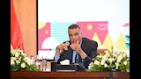 رد المحافظ على المستثمرين 