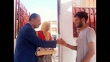 توزيع شيكولاتة النجاح على طلاب الثانوية العامة بالعبور في آخر أيام الامتحانات (8)_8