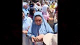 جدة تكافئ حفيدتها بالذهب بعد انتهاء امتحانات الثانوية العامة بالمنيا (4)