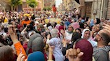 خلال فرحة الطالبات بانتهاء الامتحانات